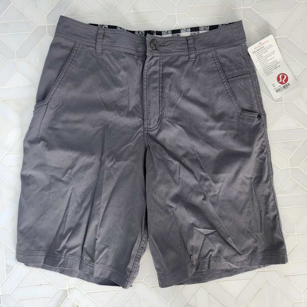 lululemon athletica Men's Gray Shorts